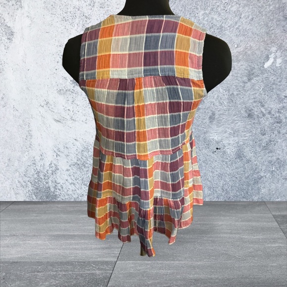 Anthropologie Pilcro  Tiered Textured Sleeveless Top. EUC - Picture 2 of 5